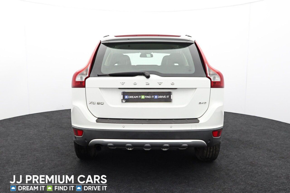 VOLVO XC60 2.4D SE SUV 5DR DIESEL GEARTRONIC EURO 4 (175 PS) - 2009 - £4,000