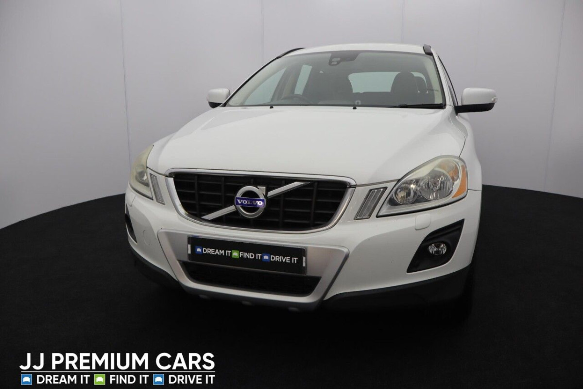 VOLVO XC60 2.4D SE SUV 5DR DIESEL GEARTRONIC EURO 4 (175 PS) - 2009 - £4,000