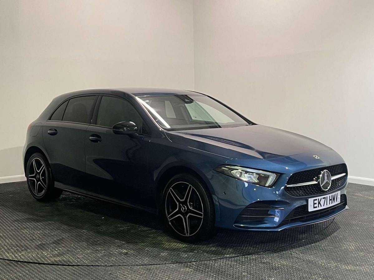 MERCEDES-BENZ A CLASS 2021 (71) 1.3 A250E 15.6KWH AMG LINE EDITION (EXECUTIVE) HATCHBACK 5DR PETROL PLUG-IN - 2021 - £14,800