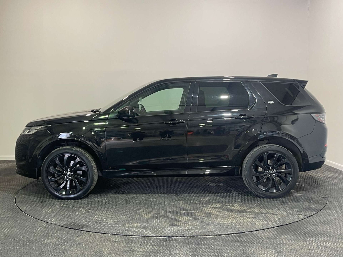 LAND ROVER DISCOVERY SPORT 2020 (70) 2.0 D180 MHEV R-DYNAMIC S SUV 5DR DIESEL AUTO 4WD EURO 6 (S/S) (180 PS) - 2020 - £23,000