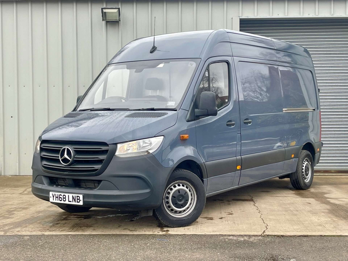 MERCEDES-BENZ SPRINTER 2019 (68) 2.1 314 CDI PANEL VAN 5DR DIESEL MANUAL FWD L2 H2 EURO 6 (143 PS) - 2019 - £15,000