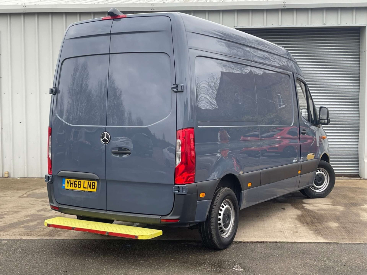 MERCEDES-BENZ SPRINTER 2019 (68) 2.1 314 CDI PANEL VAN 5DR DIESEL MANUAL FWD L2 H2 EURO 6 (143 PS) - 2019 - £15,000