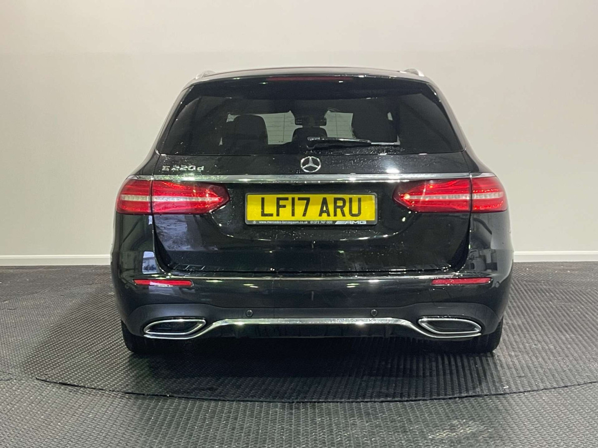 MERCEDES-BENZ E CLASS 2017 (17) 2.0 E220D AMG LINE (PREMIUM) ESTATE 5DR DIESEL G-TRONIC+ EURO 6 (S/S) (194 - 2017 - £16,000