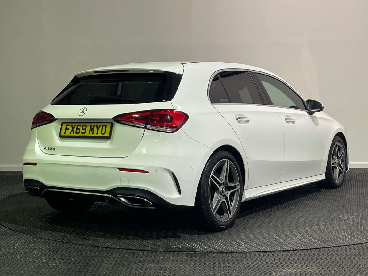 MERCEDES-BENZ A CLASS 2019 (69) 2.0 A220 AMG LINE (PREMIUM PLUS) HATCHBACK 5DR PETROL 7G-DCT EURO 6 (S/S) ( - 2019 - £17,750