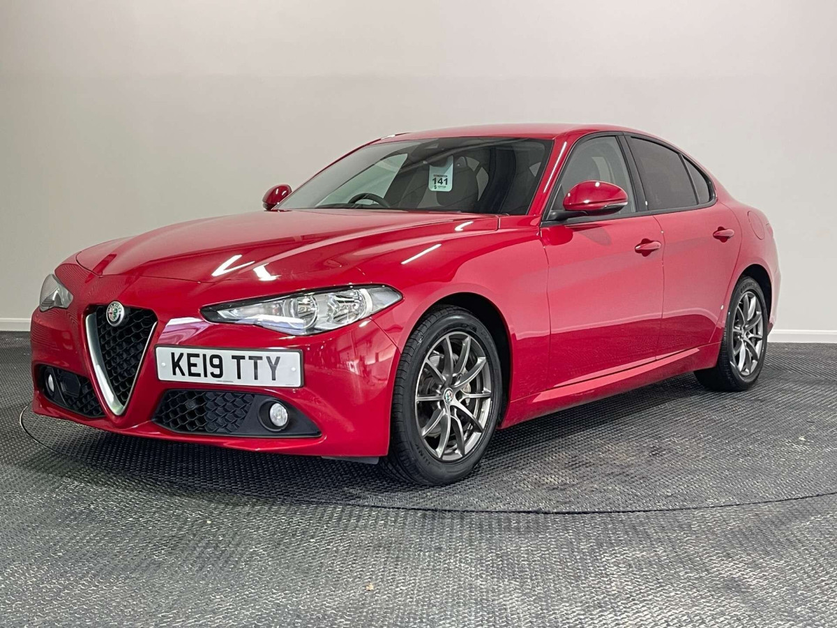 ALFA ROMEO GIULIA 2019 (19) 2.2 TD SUPER SALOON 4DR DIESEL AUTO EURO 6 (S/S) (160 PS) - 2019 - £12,000