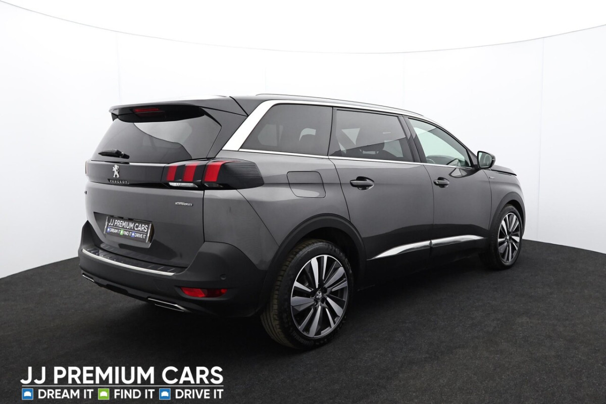 PEUGEOT 5008 1.2 PURETECH GT LINE PREMIUM SUV 5DR PETROL MANUAL EURO 6 (S/S) (130 PS) - 2020 - £17,801