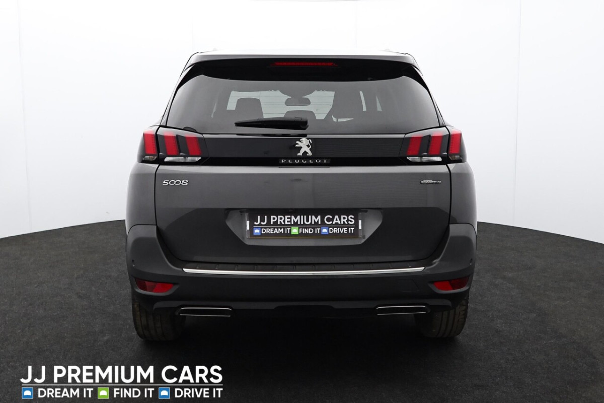 PEUGEOT 5008 1.2 PURETECH GT LINE PREMIUM SUV 5DR PETROL MANUAL EURO 6 (S/S) (130 PS) - 2020 - £17,801