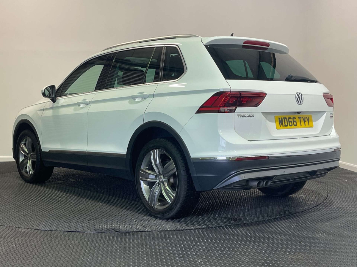 VOLKSWAGEN TIGUAN 2017 (66) 2.0 TDI BLUEMOTION TECH SEL SUV 5DR DIESEL DSG 4MOTION EURO 6 (S/S) (150 PS - 2017 - £15,750