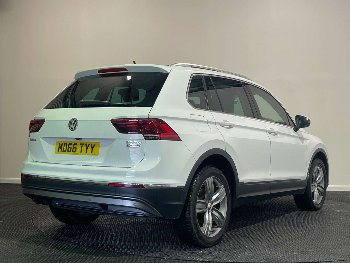 VOLKSWAGEN TIGUAN 2017 (66) 2.0 TDI BLUEMOTION TECH SEL SUV 5DR DIESEL DSG 4MOTION EURO 6 (S/S) (150 PS - 2017 - £15,750