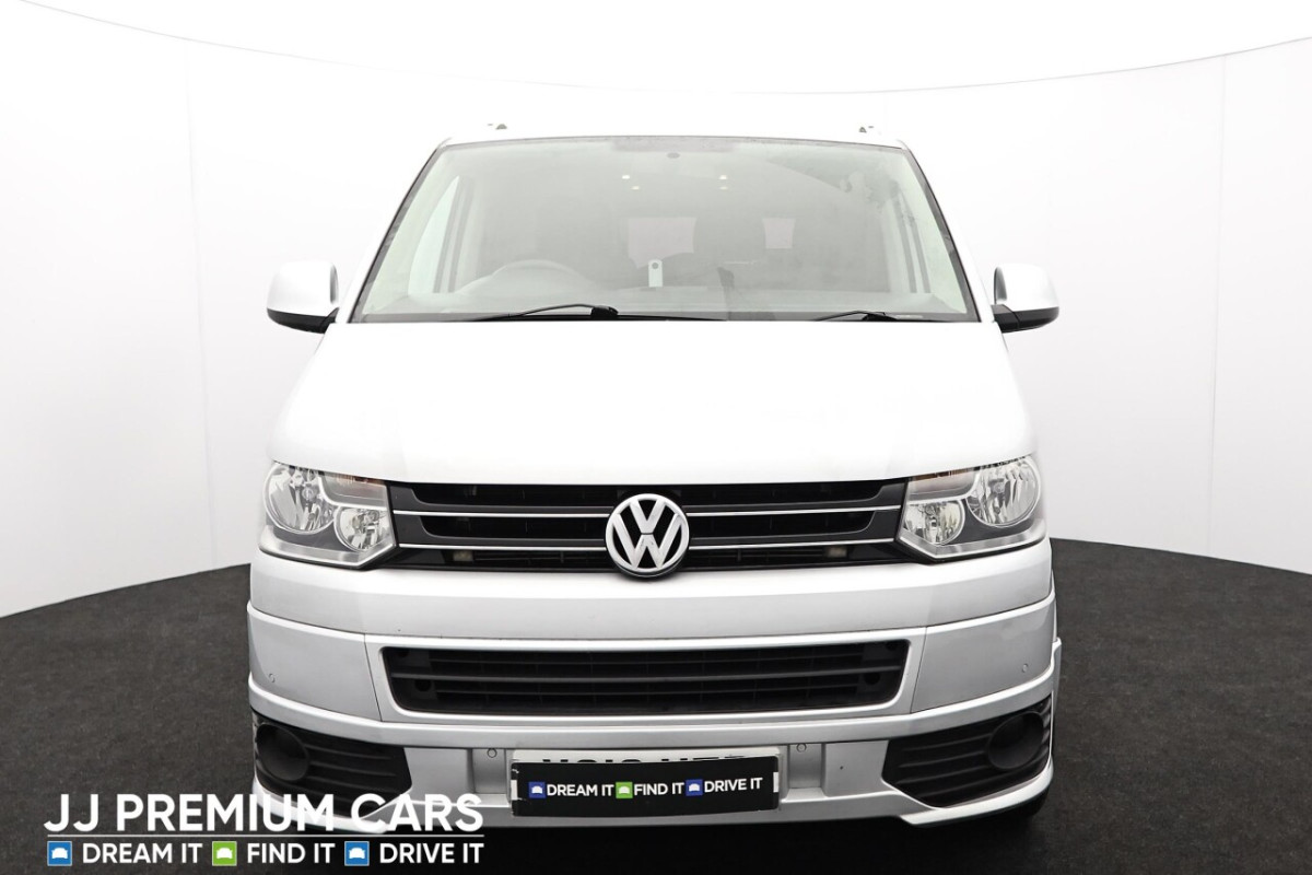 VOLKSWAGEN TRANSPORTER SHUTTLE 2.0 TD T30 SE MINIBUS 4DR DIESEL MANUAL L1 H1 (198 G/KM, 138 BHP) FRONT + R - 2013 - £22,000