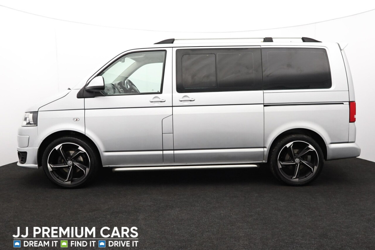 VOLKSWAGEN TRANSPORTER SHUTTLE 2.0 TD T30 SE MINIBUS 4DR DIESEL MANUAL L1 H1 (198 G/KM, 138 BHP) FRONT + R - 2013 - £22,000