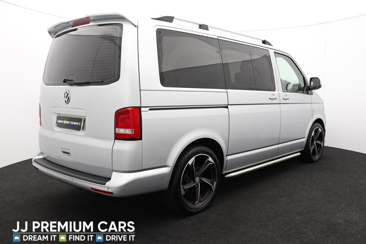 VOLKSWAGEN TRANSPORTER SHUTTLE 2.0 TD T30 SE MINIBUS 4DR DIESEL MANUAL L1 H1 (198 G/KM, 138 BHP) FRONT + R - 2013 - £22,000