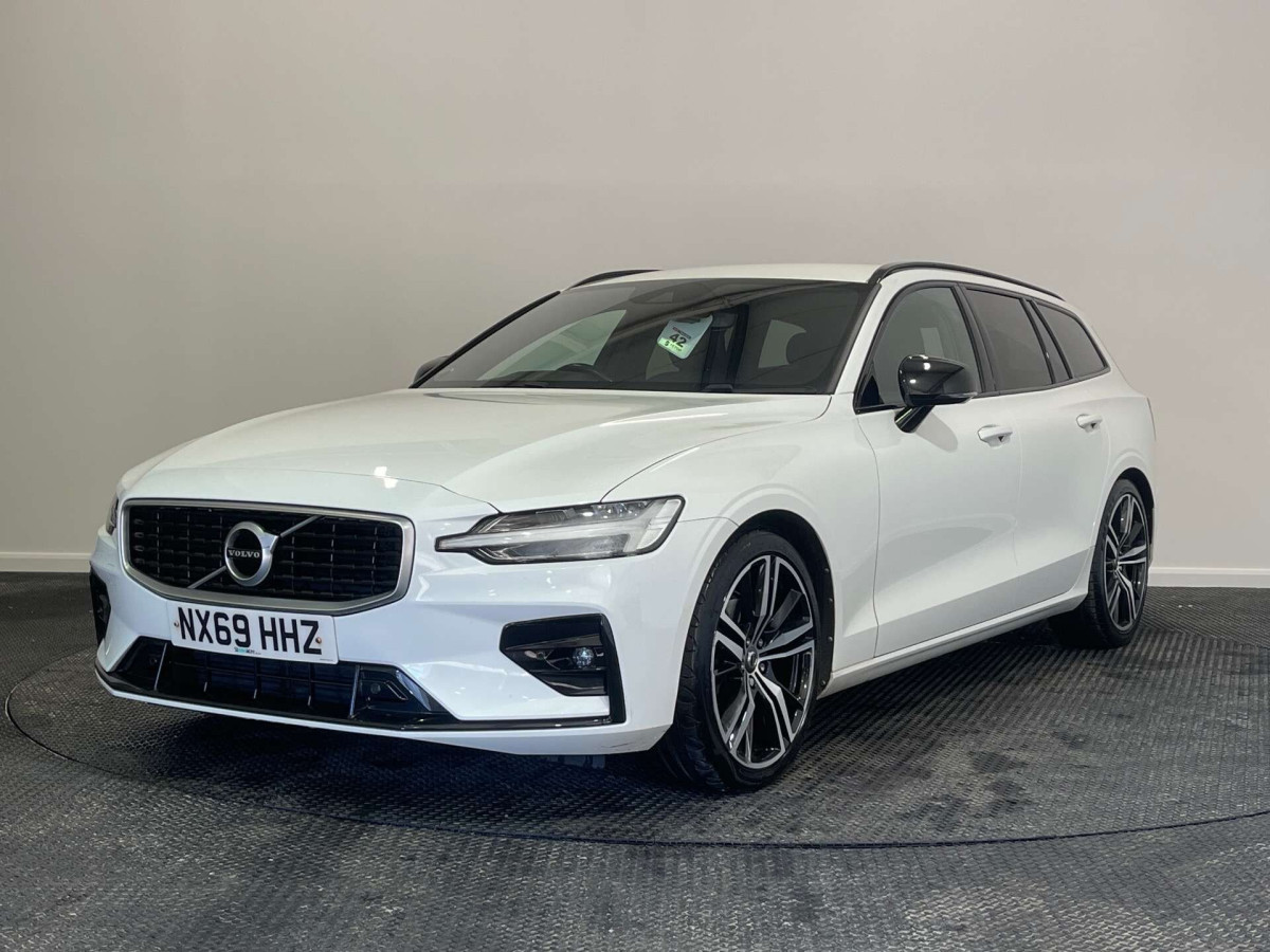 VOLVO V60 2019 (69) 2.0 D3 R-DESIGN ESTATE 5DR DIESEL AUTO EURO 6 (S/S) (150 PS) - 2019 - £17,700