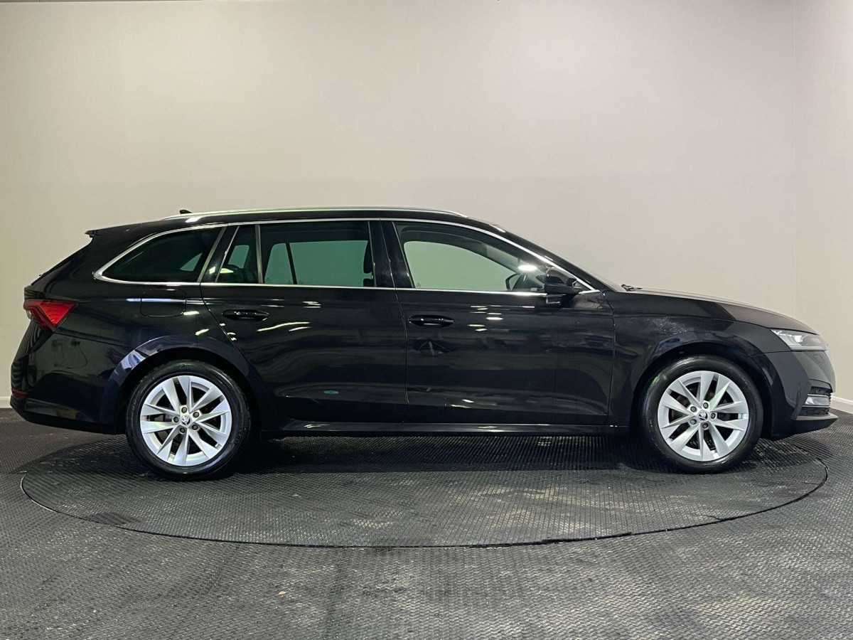 SKODA OCTAVIA 2020 (70) 1.5 TSI ACT SE L ESTATE 5DR PETROL MANUAL EURO 6 (S/S) (150 PS) - 2020 - £11,850