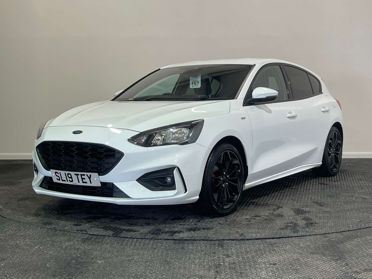 FORD FOCUS 2019 (19) 1.0T ECOBOOST ST-LINE X HATCHBACK 5DR PETROL MANUAL EURO 6 (S/S) (125 PS) - 2019 - £11,250