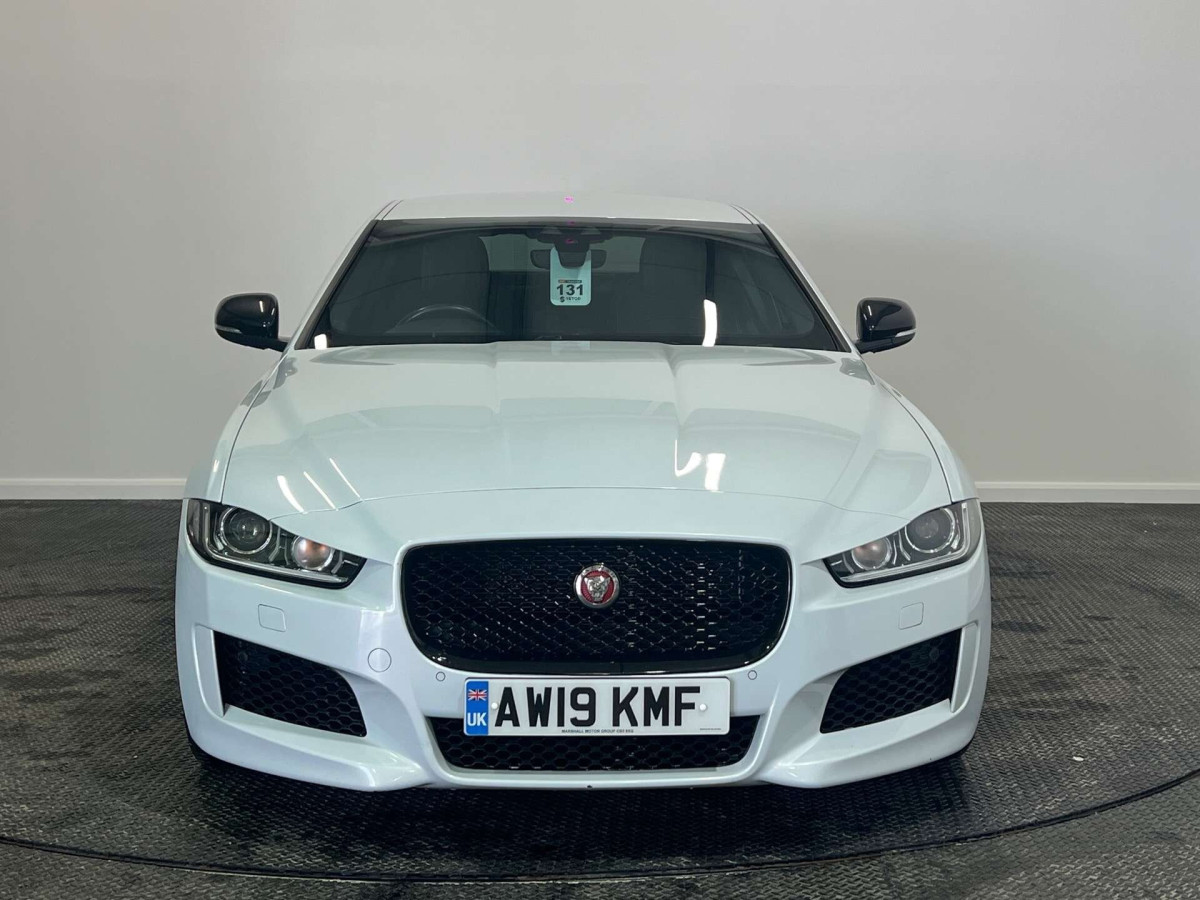 JAGUAR XE 2019 (19) 2.0D LANDMARK SALOON 4DR DIESEL AUTO EURO 6 (S/S) (180 PS) - 2019 - £12,900