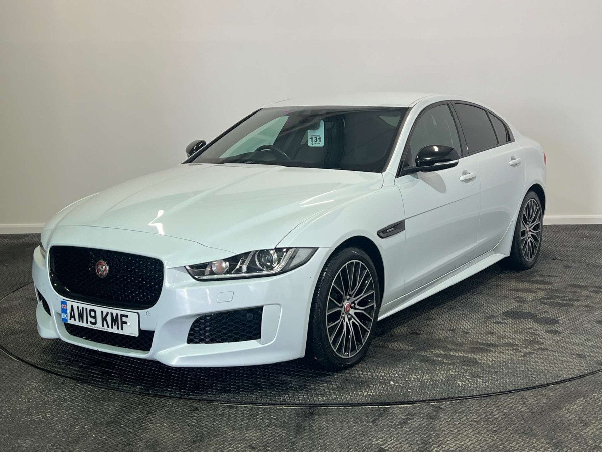 JAGUAR XE 2019 (19) 2.0D LANDMARK SALOON 4DR DIESEL AUTO EURO 6 (S/S) (180 PS) - 2019 - £12,900