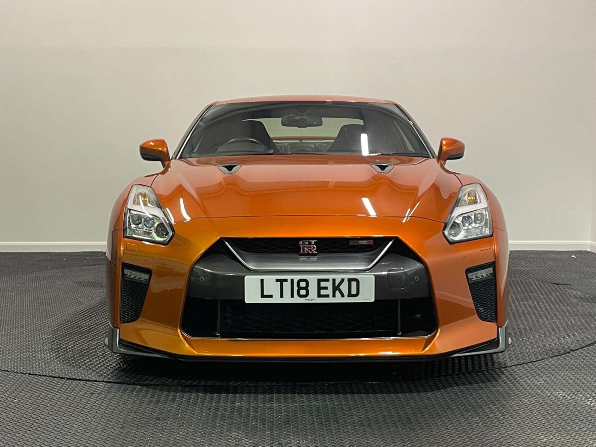 NISSAN GT-R 2018 (18) 3.8 V6 RECARO COUPE 2DR PETROL AUTO 4WD EURO 6 (570 PS) - 2018 - £74,500