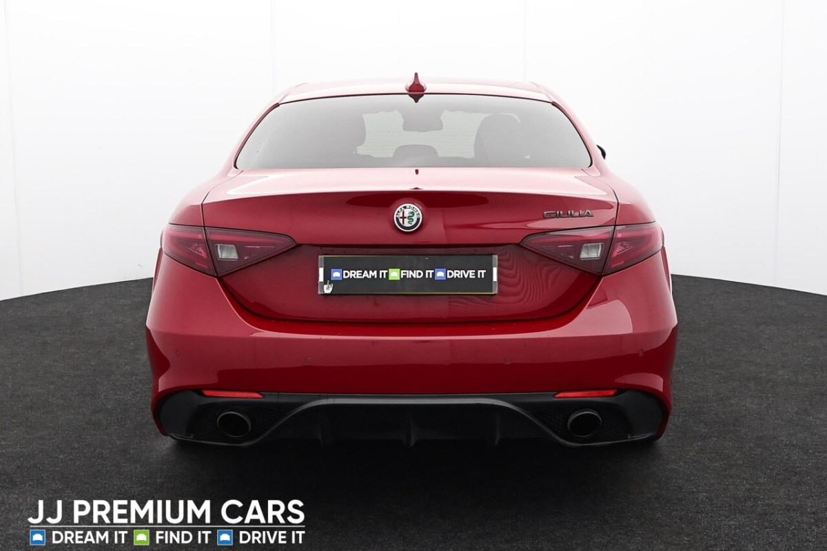 ALFA ROMEO GIULIA 2.0T VELOCE TI SALOON 4DR PETROL AUTO EURO 6 (S/S) (280 PS) - 2019 - £23,000