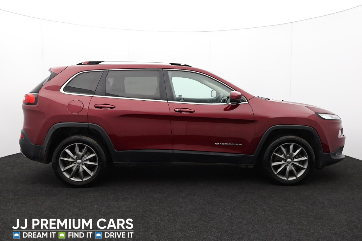 JEEP CHEROKEE 2.0 CRD LIMITED SUV 5DR DIESEL AUTO ACTIVE DRIVE II EURO 5 (S/S) (170 PS) L - 2015 - £9,000