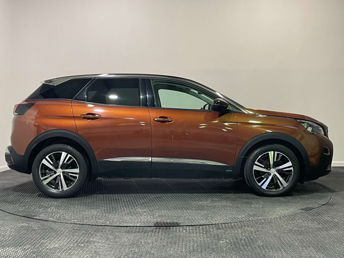 PEUGEOT 3008 2017 (67) 1.2 PURETECH ALLURE SUV 5DR PETROL MANUAL EURO 6 (S/S) (130 PS) - 2017 - £10,600