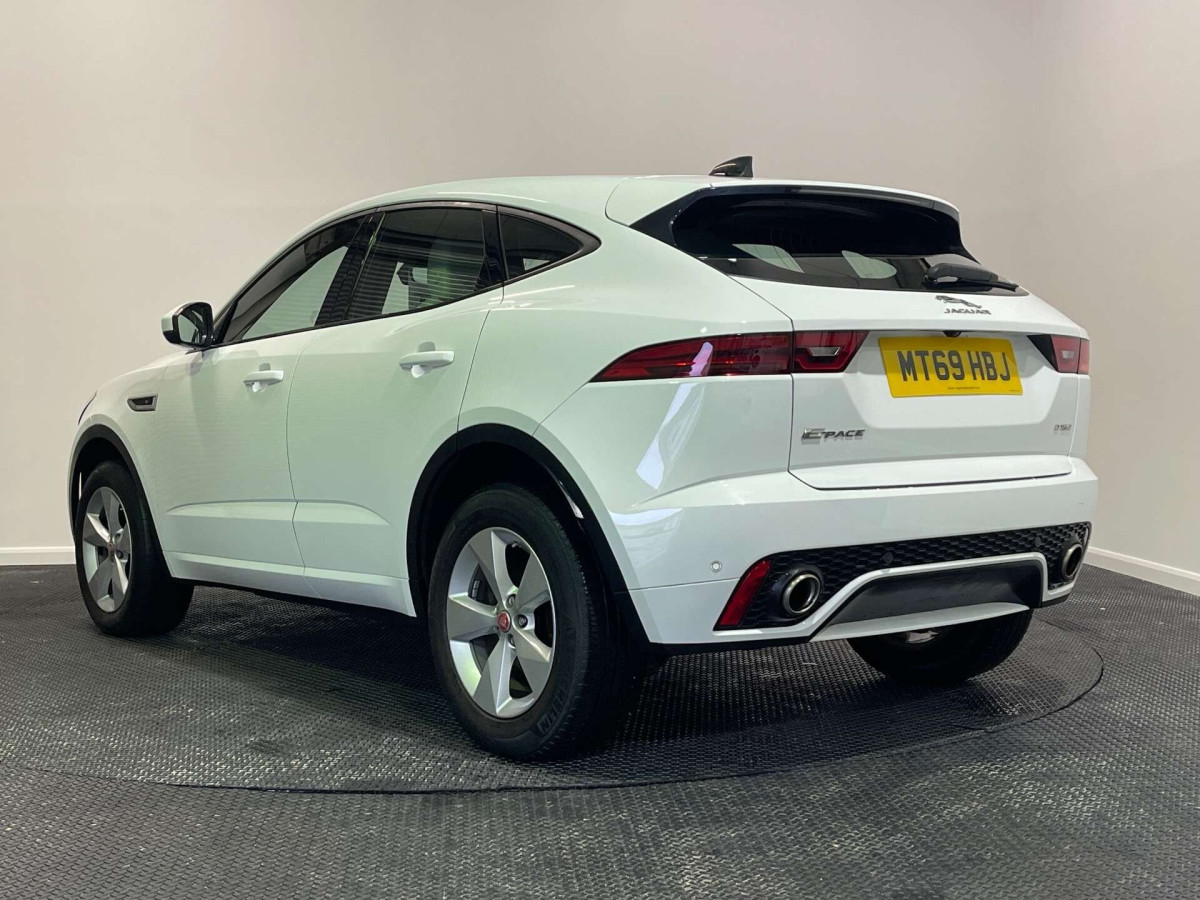 JAGUAR E-PACE 2019 (69) 2.0 D150 R-DYNAMIC S SUV 5DR DIESEL MANUAL EURO 6 (S/S) (150 PS) - 2019 - £15,400