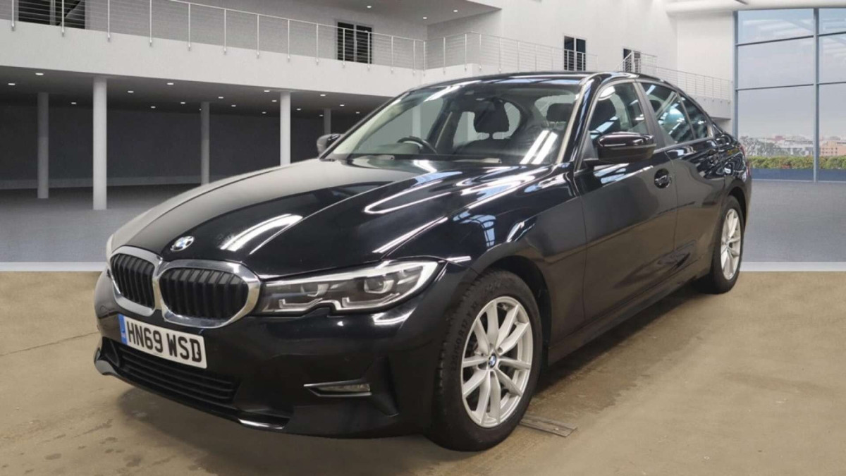 BMW 3 SERIES 2020 (69) 2.0 320D SE SALOON 4DR DIESEL AUTO EURO 6 (S/S) (190 PS) - 2020 - £13,700