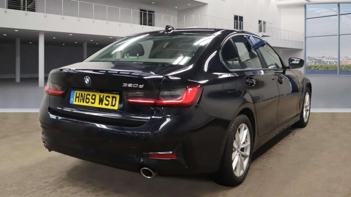 BMW 3 SERIES 2020 (69) 2.0 320D SE SALOON 4DR DIESEL AUTO EURO 6 (S/S) (190 PS) - 2020 - £13,700