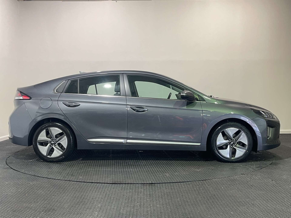 HYUNDAI IONIQ 2019 (69) 1.6 H-GDI 1ST EDITION HATCHBACK 5DR PETROL HYBRID DCT EURO 6 (S/S) (141 PS) - 2019 - £12,500