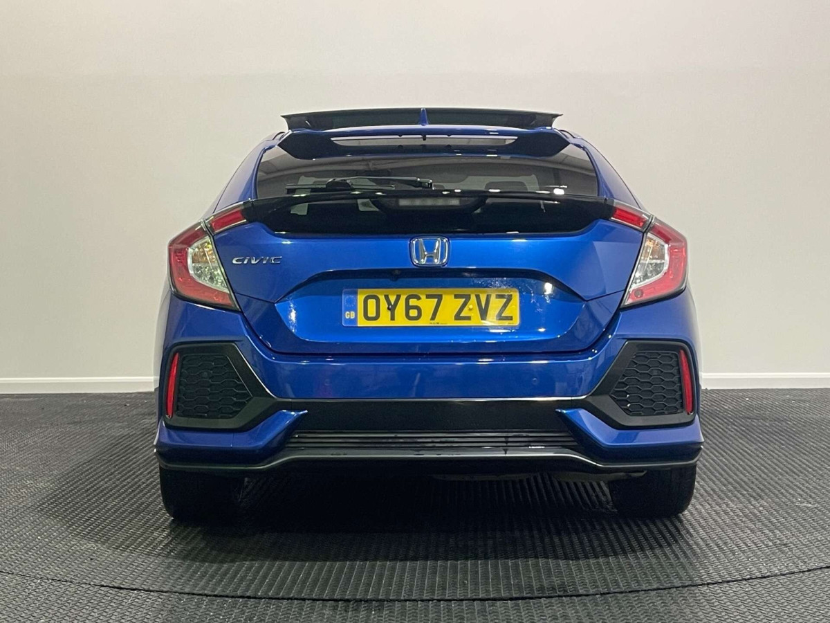 HONDA CIVIC 2017 (67) 1.0 VTEC TURBO EX HATCHBACK 5DR PETROL CVT EURO 6 (S/S) (129 PS) - 2017 - £12,500