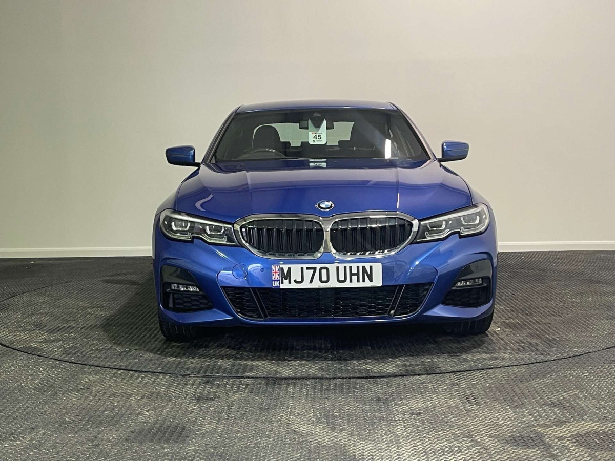 BMW 3 SERIES 2020 (70) 2.0 330E 12KWH M SPORT SALOON 4DR PETROL PLUG-IN HYBRID AUTO EURO 6 (S/S) ( - 2020 - £14,800