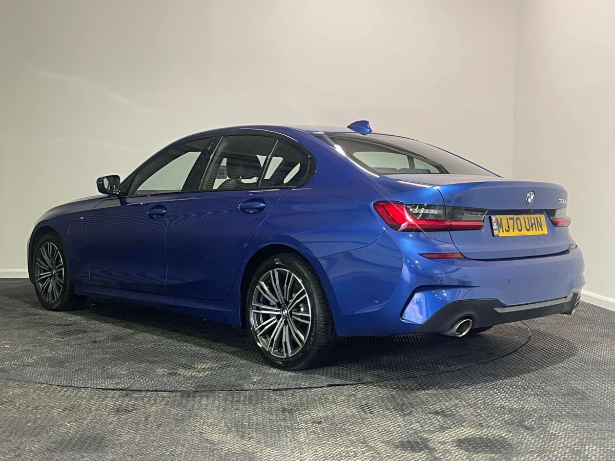 BMW 3 SERIES 2020 (70) 2.0 330E 12KWH M SPORT SALOON 4DR PETROL PLUG-IN HYBRID AUTO EURO 6 (S/S) ( - 2020 - £14,800