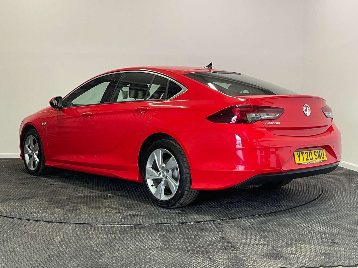 VAUXHALL INSIGNIA 2020 (20) 2.0 TURBO D BLUEINJECTION SRI VX LINE NAV GRAND SPORT 5DR DIESEL AUTOMATIC - 2020 - £13,600