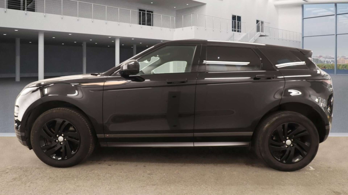 LAND ROVER RANGE ROVER EVOQUE 2019 (69) 2.0 D150 R-DYNAMIC S SUV 5DR DIESEL AUTO 4WD EURO 6 (S/S) (150 PS) - 2019 - £19,000