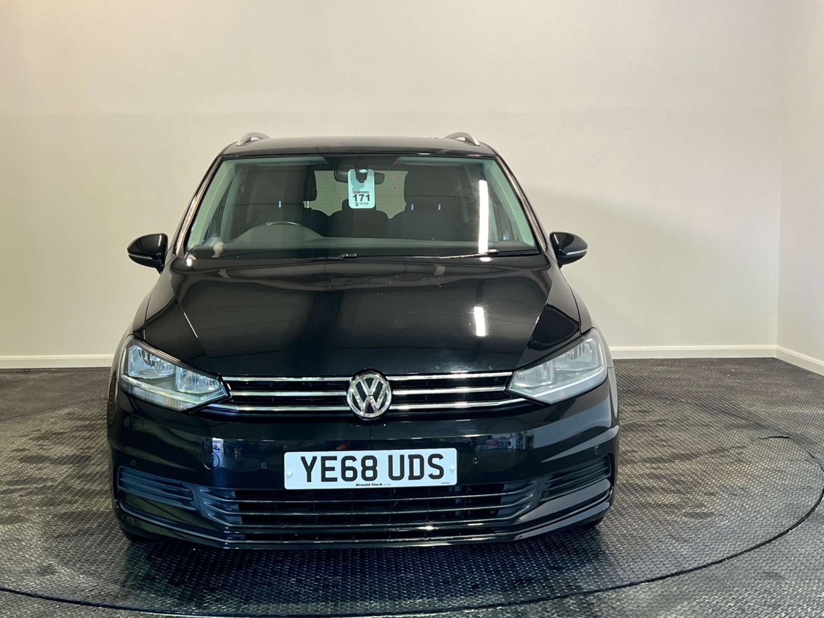 VOLKSWAGEN TOURAN 2018 (68) 1.6 TDI SE MPV 5DR DIESEL DSG EURO 6 (S/S) (115 PS) - 2018 - £13,800