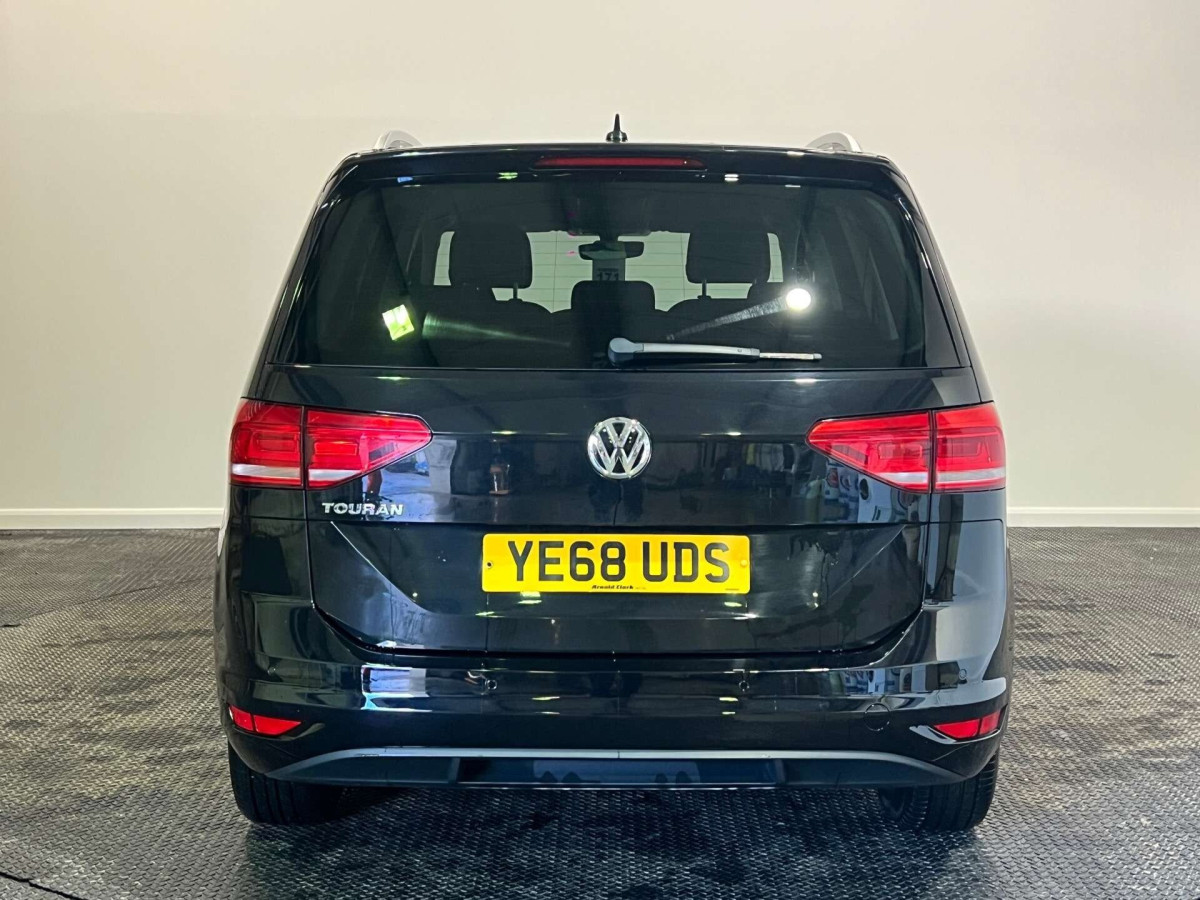 VOLKSWAGEN TOURAN 2018 (68) 1.6 TDI SE MPV 5DR DIESEL DSG EURO 6 (S/S) (115 PS) - 2018 - £13,800