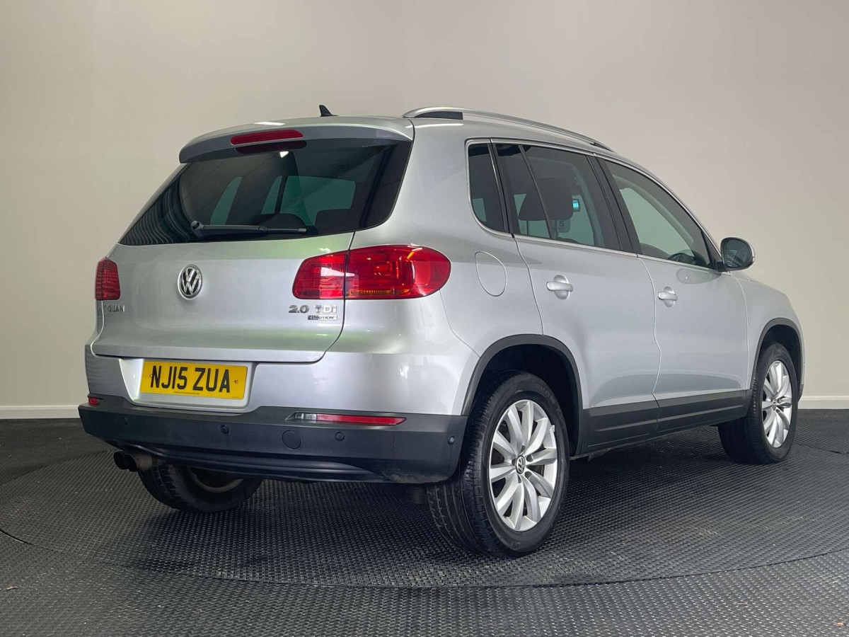 VOLKSWAGEN TIGUAN 2015 (15) 2.0 TDI BLUEMOTION TECH MATCH SUV 5DR DIESEL MANUAL 4WD EURO 5 (S/S) (140 P - 2015 - £7,250