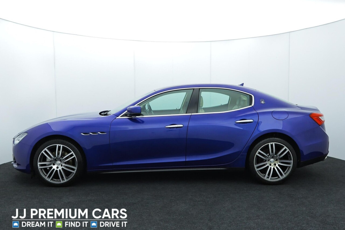 MASERATI GHIBLI 3.0 V6 SALOON 4DR PETROL ZF EURO 5 (330 PS) DAB, CRUISE CONTROL, VOICE CONT - 2014 - £12,000