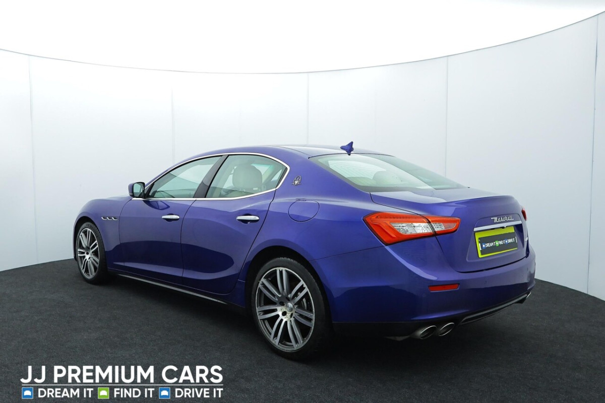 MASERATI GHIBLI 3.0 V6 SALOON 4DR PETROL ZF EURO 5 (330 PS) DAB, CRUISE CONTROL, VOICE CONT - 2014 - £12,000