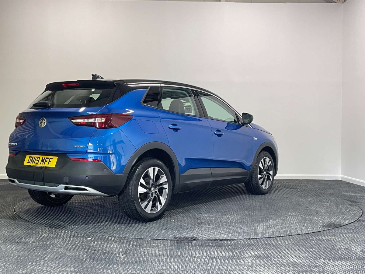 VAUXHALL GRANDLAND X 2019 (19) 1.2 TURBO GPF SPORT NAV SUV 5DR PETROL MANUAL EURO 6 (S/S) (130 PS) - 2019 - £9,250