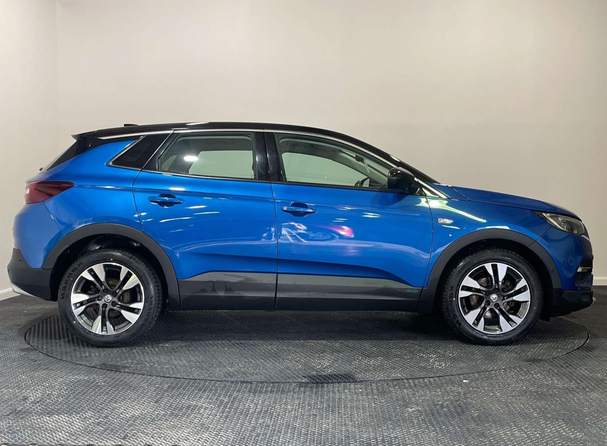 VAUXHALL GRANDLAND X 2019 (19) 1.2 TURBO GPF SPORT NAV SUV 5DR PETROL MANUAL EURO 6 (S/S) (130 PS) - 2019 - £9,250