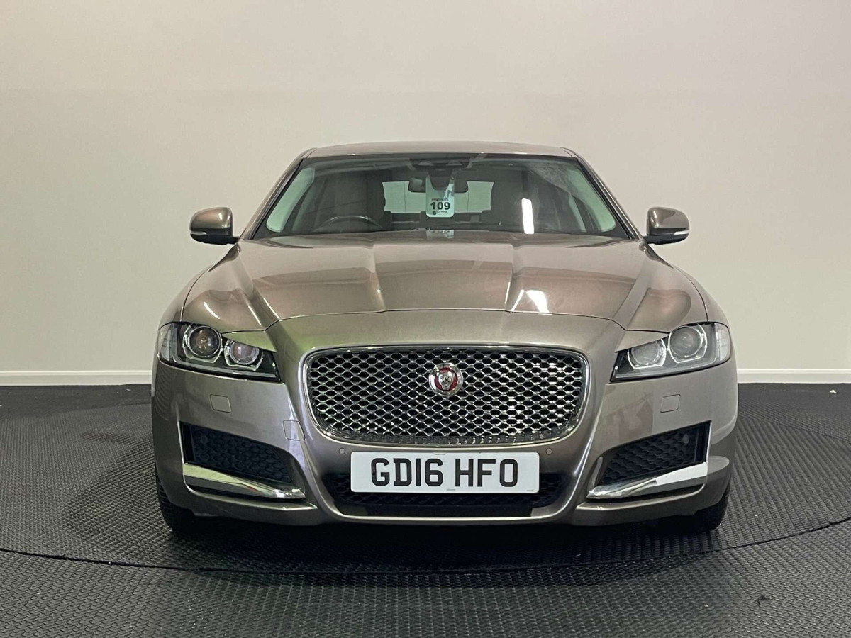 JAGUAR XF 2016 (16) 2.0D PORTFOLIO SALOON 4DR DIESEL AUTO AWD EURO 6 (S/S) (180 PS) - 2016 - £10,650