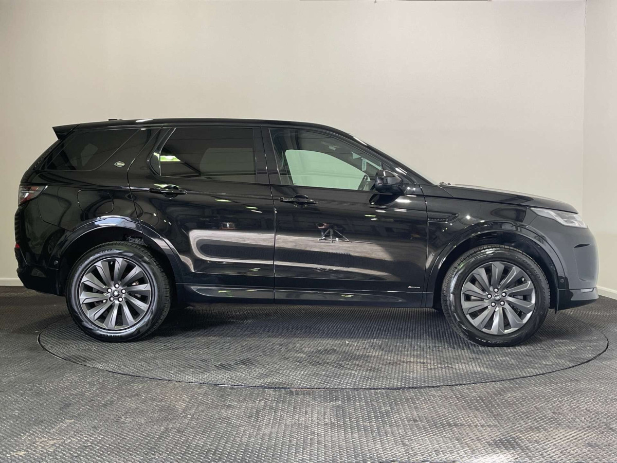 LAND ROVER DISCOVERY SPORT 2019 (69) 2.0 D180 MHEV R-DYNAMIC HSE SUV 5DR DIESEL AUTO 4WD EURO 6 (S/S) (180 PS) - 2019 - £22,800