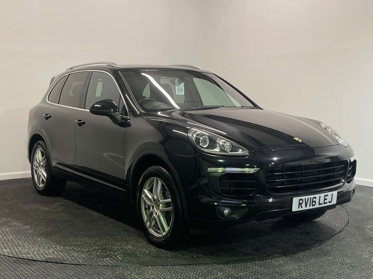 PORSCHE CAYENNE 2016 (16) 3.0 TD V6 SUV 5DR DIESEL TIPTRONICS 4WD EURO 6 (S/S) (262 PS) - 2016 - £21,500