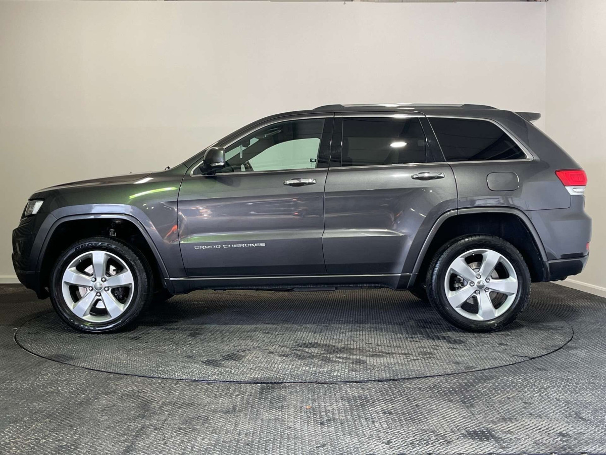 JEEP GRAND CHEROKEE 2017 (66) 3.0 V6 CRD OVERLAND SUV 5DR DIESEL AUTO 4WD EURO 6 (S/S) (250 PS) - 2017 - £14,650