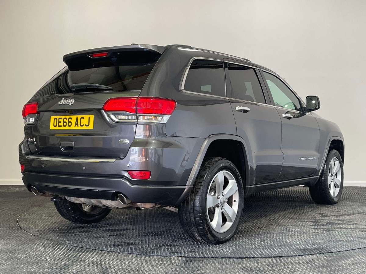 JEEP GRAND CHEROKEE 2017 (66) 3.0 V6 CRD OVERLAND SUV 5DR DIESEL AUTO 4WD EURO 6 (S/S) (250 PS) - 2017 - £14,650