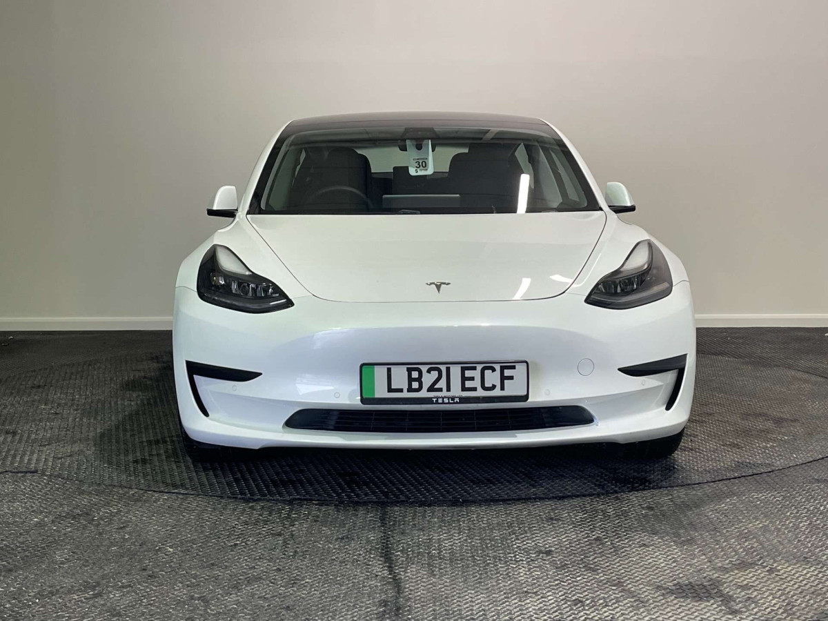 TESLA MODEL 3 2021 (21) STANDARD RANGE PLUS SALOON 4DR ELECTRIC AUTO RWD (241 BHP) - 2021 - £16,500