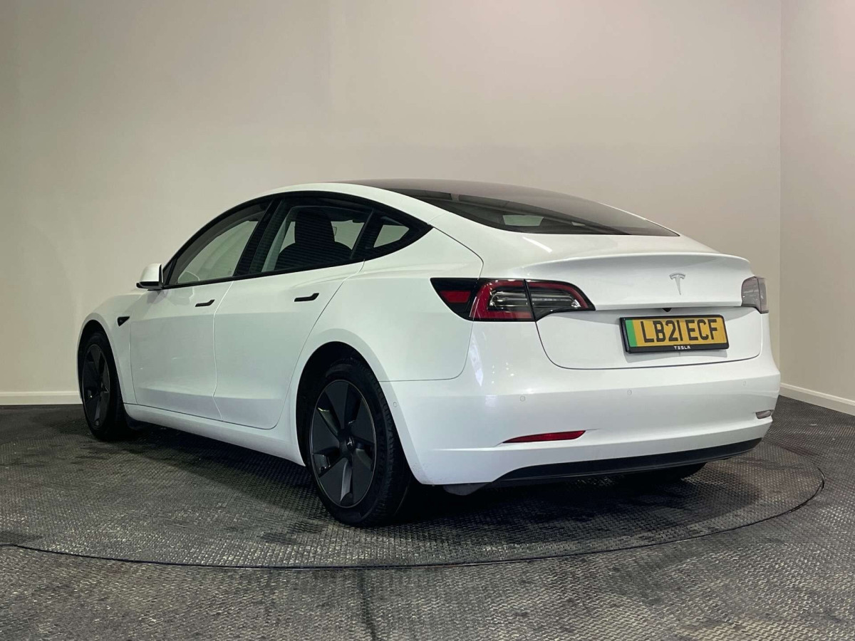 TESLA MODEL 3 2021 (21) STANDARD RANGE PLUS SALOON 4DR ELECTRIC AUTO RWD (241 BHP) - 2021 - £16,250