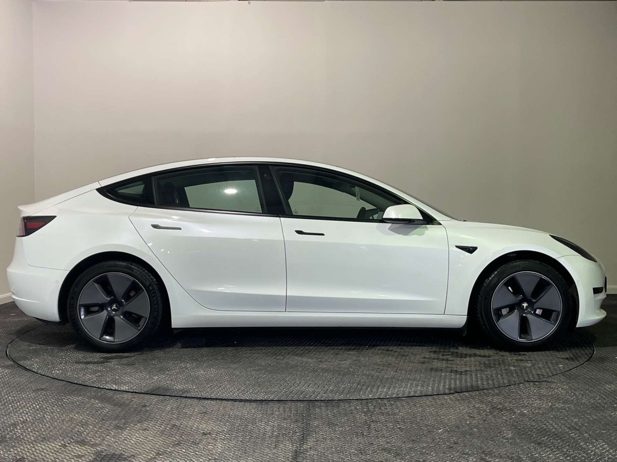 TESLA MODEL 3 2021 (21) STANDARD RANGE PLUS SALOON 4DR ELECTRIC AUTO RWD (241 BHP) - 2021 - £16,500