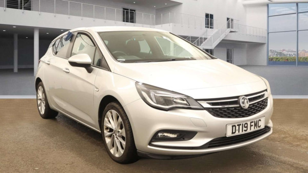 Carworld - VAUXHALL ASTRA 2019 (19) 1.0I TURBO ECOTEC TECH LINE NAV HATCHBACK 5DR PETROL MANUAL EURO 6 (S/S) (1